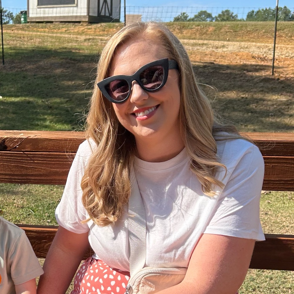 Meet your Posher, Carly